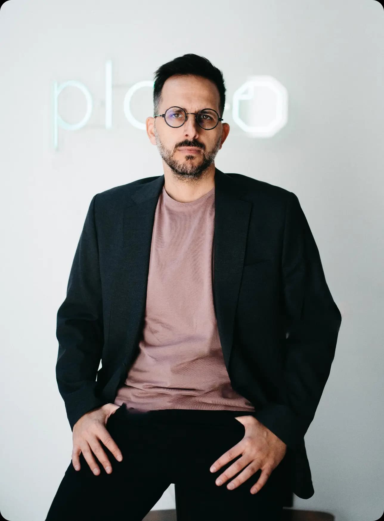 Plano vision